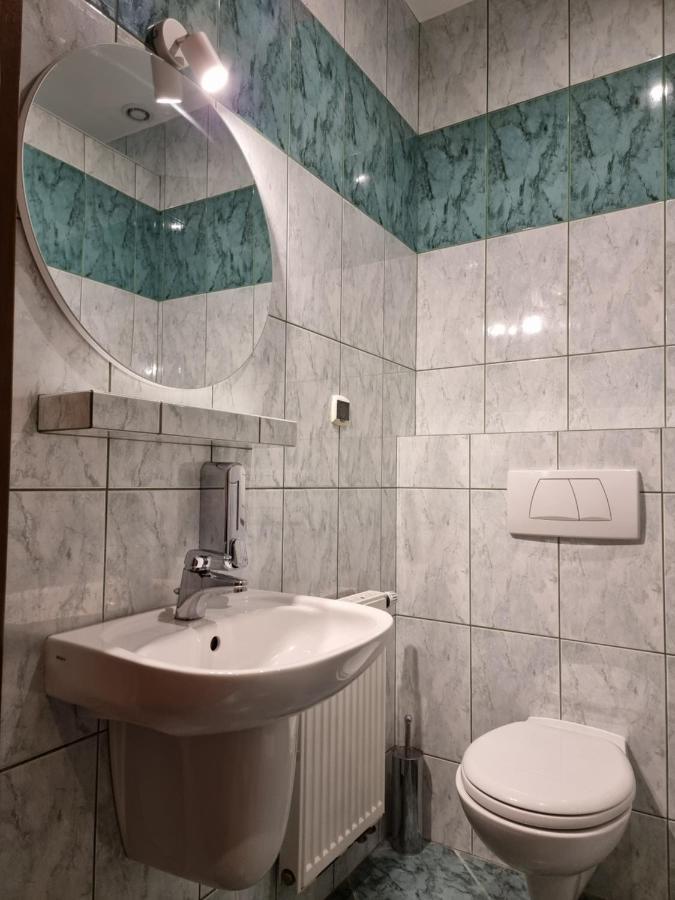 Hotel Jola Września エクステリア 写真
