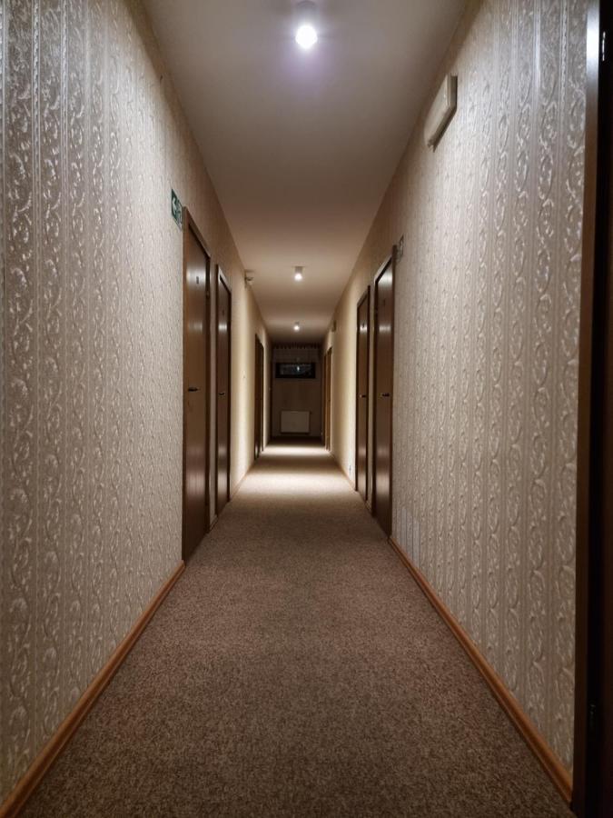 Hotel Jola Września エクステリア 写真