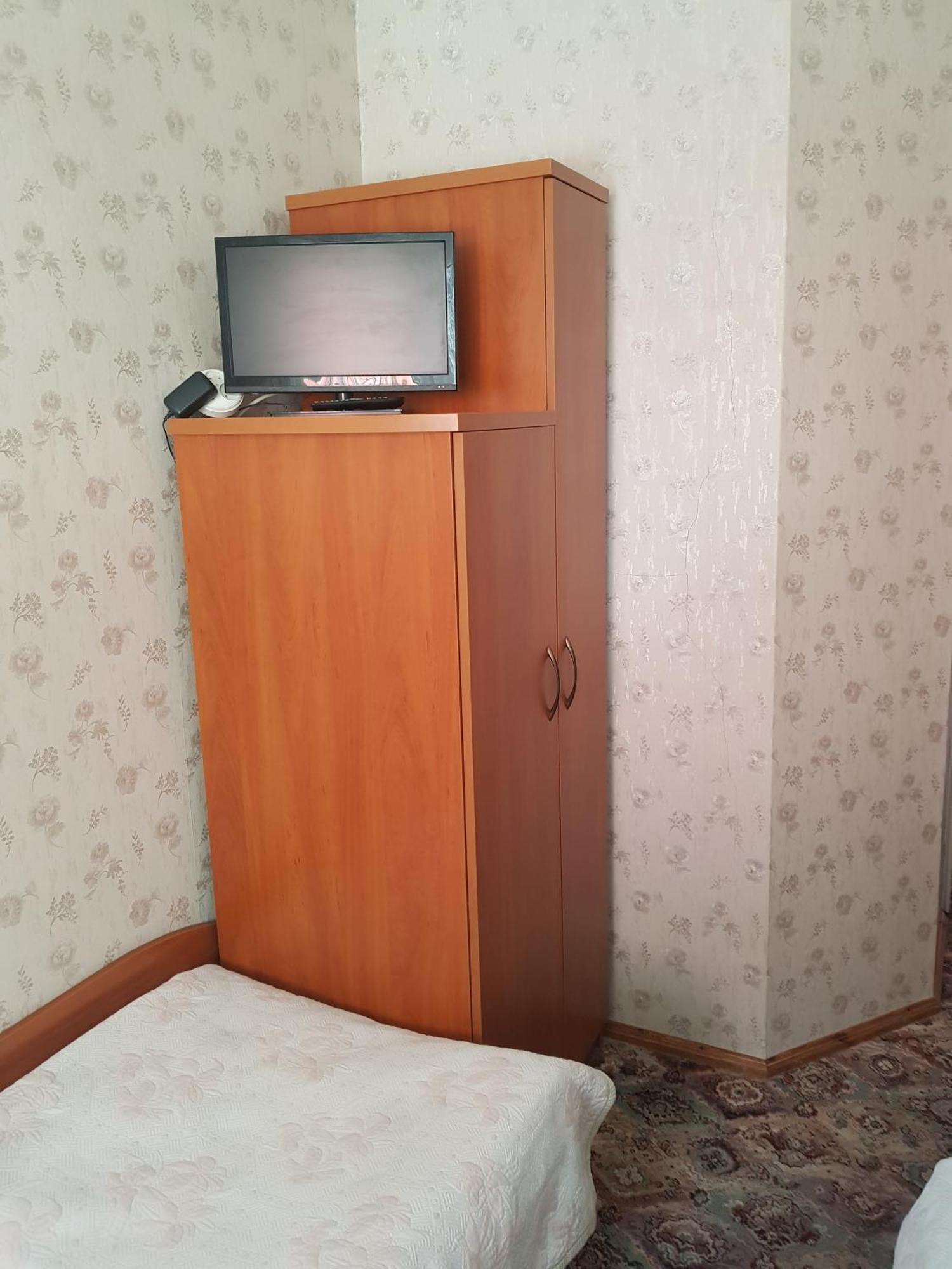 Hotel Jola Września エクステリア 写真