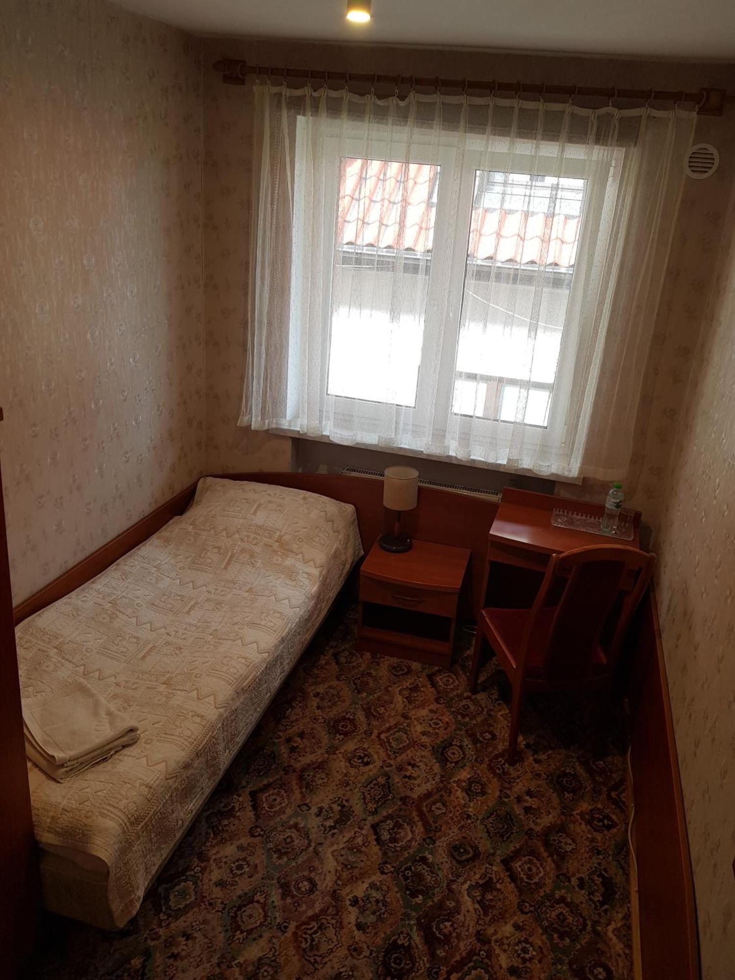 Hotel Jola Września エクステリア 写真